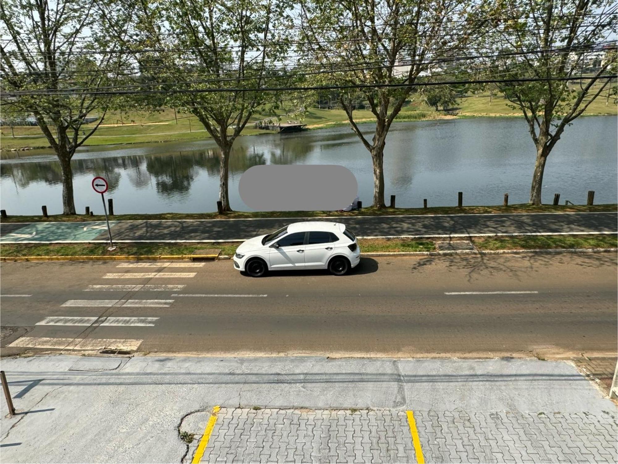 Com E Banheiro Em Frente Ao Parque Do Acomoda Ate 4 Pessoas 2 Camas