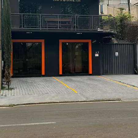Studio Com Quarto E Banheiro Em Frente Ao Parque Do Lago Acomoda Ate 4 Pessoas 2 Camas Guarapuava Exterior photo