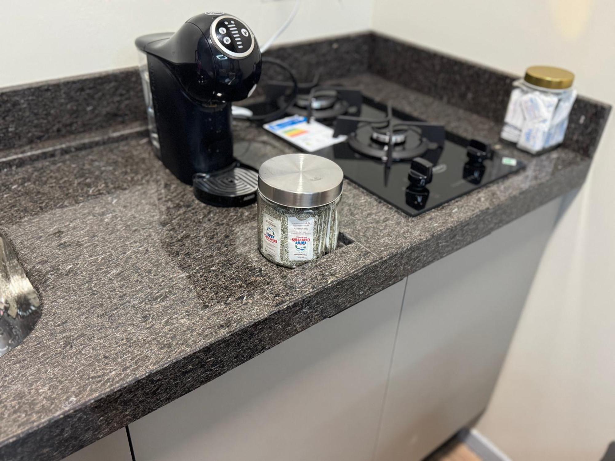 Com E Banheiro Em Frente Ao Parque Do Acomoda Ate 4 Pessoas 2 Camas Apartamento